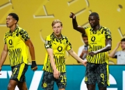 爱游戏官网-江苏队碾压凯尔特人，德罗赞点燃赛场