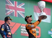 爱游戏世界杯2026-雷诺车队力克迈凯伦，诺里斯惊艳四座