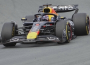 爱游戏在线-红牛车队力克迈凯伦，皮亚斯特里状态火热