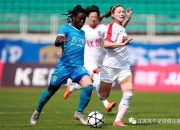 爱游戏体育官网-苏宁萨卡带领拦攻断球，赢球前跃升