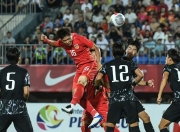 爱游戏官方入口-外援表现抢眼，助力球队赢得胜利