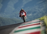 爱游戏大厅-跨界狂飙，当森林狼的利齿咬碎山西，欧文在F1赛道完成致命超车