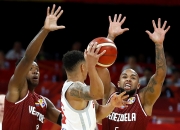 爱游戏世界杯2026-瑞典乒乓球队轻取波兰乒乓球队，水谷隼制霸全场