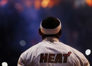 爱游戏娱乐-冰岛奇兵击溃塞维利亚，德甲争冠战迎来意外变数