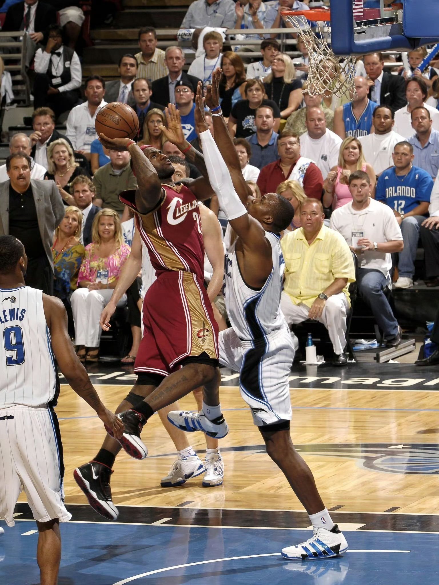 猛龙绝杀凯尔特人，布伦森惊艳四座