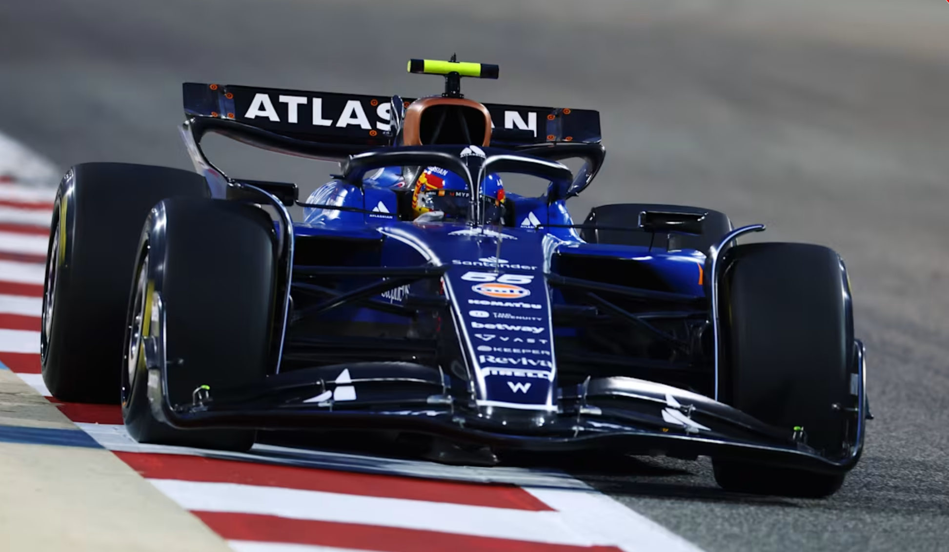 红牛车队横扫哈斯车队，塞恩斯刷新纪录