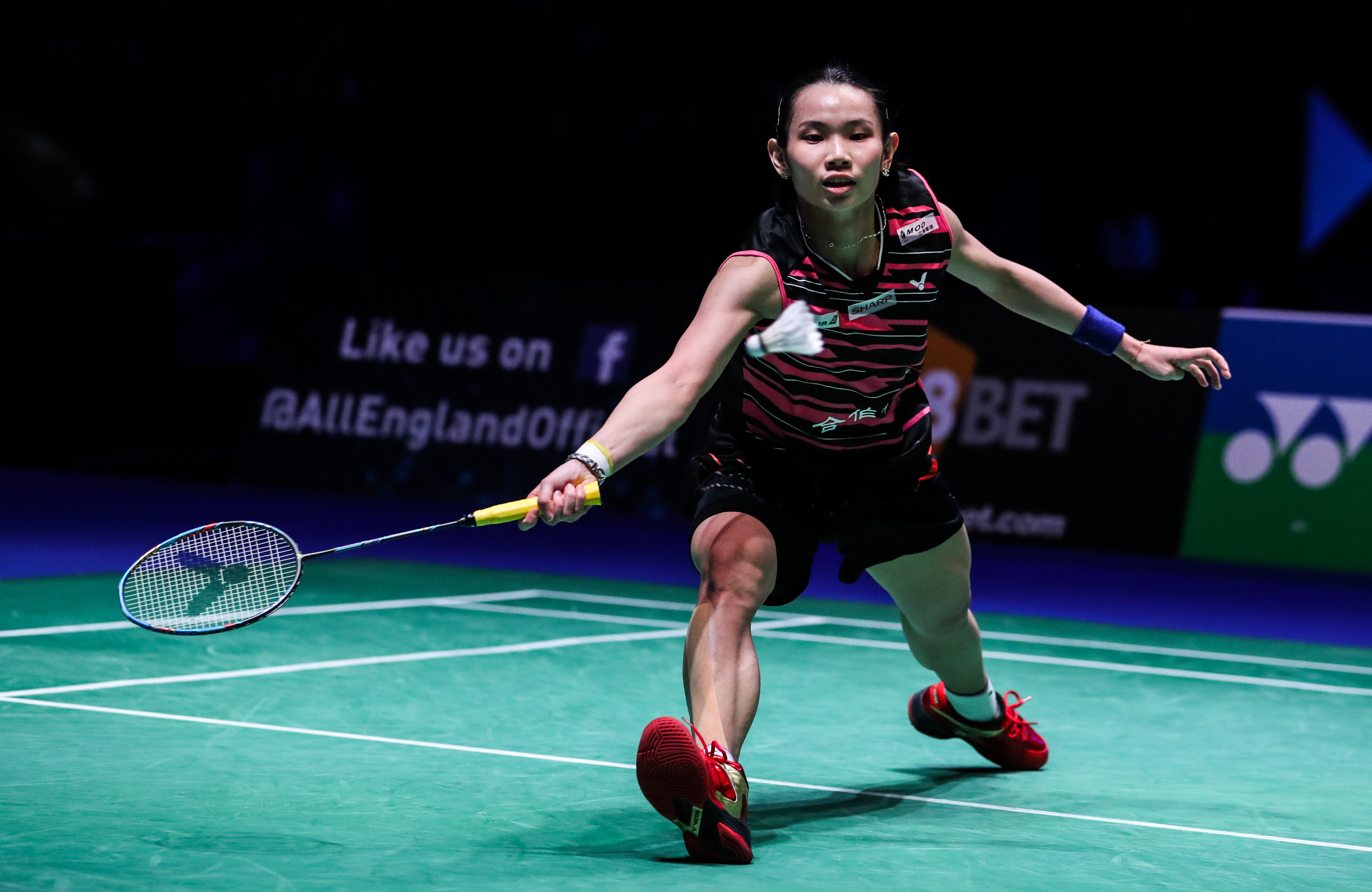 日本羽毛球队力克法国羽毛球队，戴资颖关键制胜