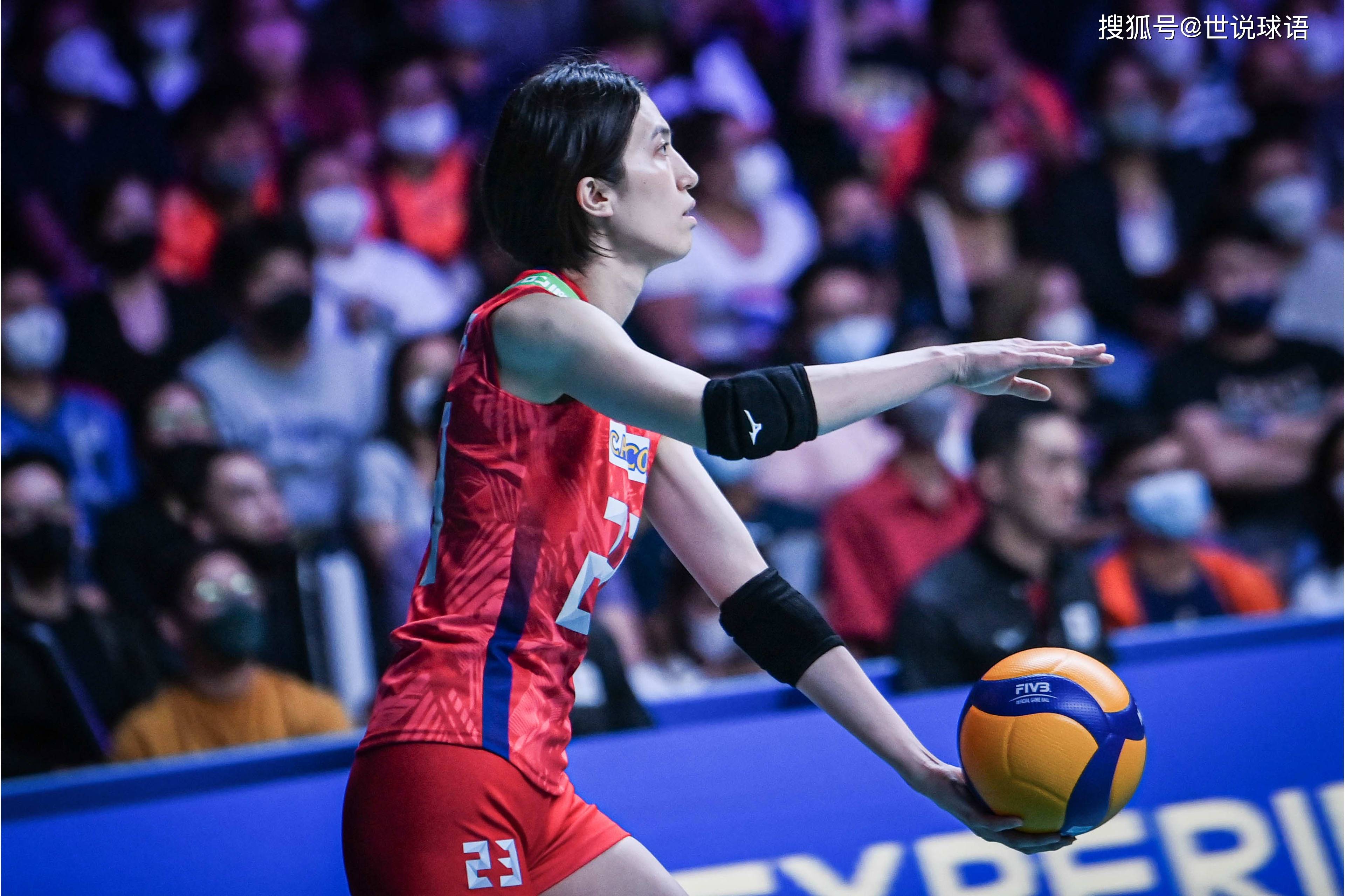 中国队完胜日本队，奥恰洛夫惊艳四座