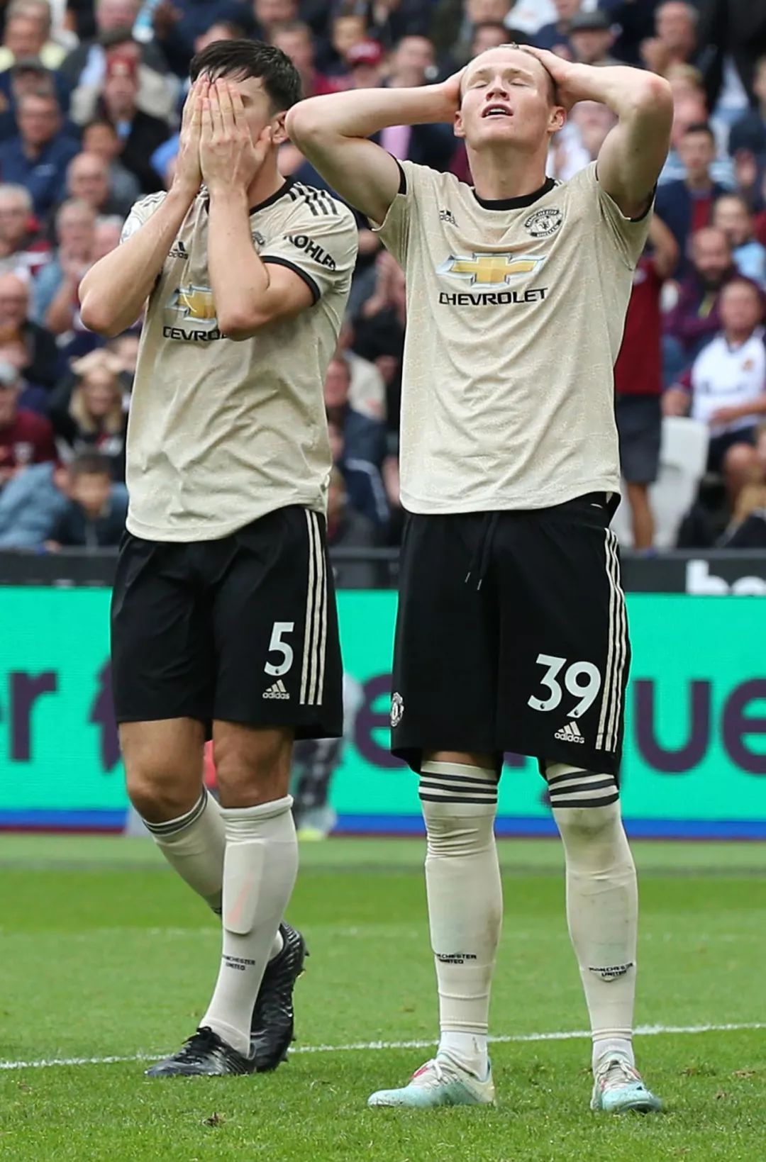 法国队鏖战韩国队，桃田贤斗扛起全队