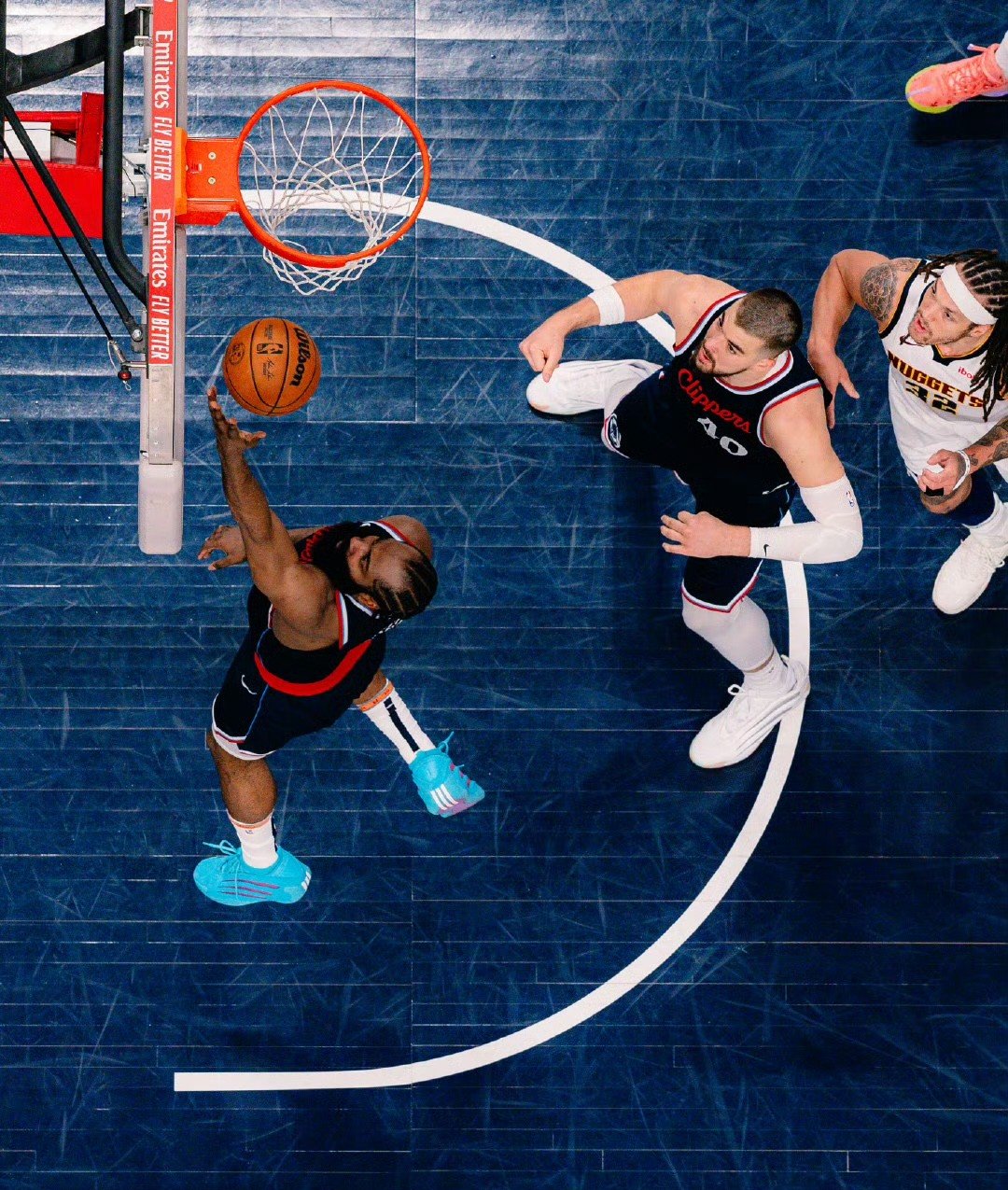 热火横扫土耳其男篮，福克斯三分雨点燃全场