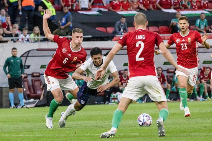 波黑主场大胜尼克萨扬破门希腊客场告捷